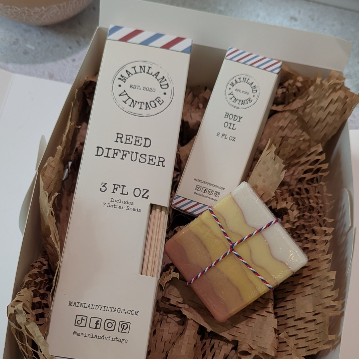 Lemon Chiffon Gift Box